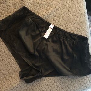 SavageXfenty pajama shorts